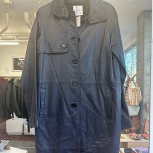 La bete leather trench